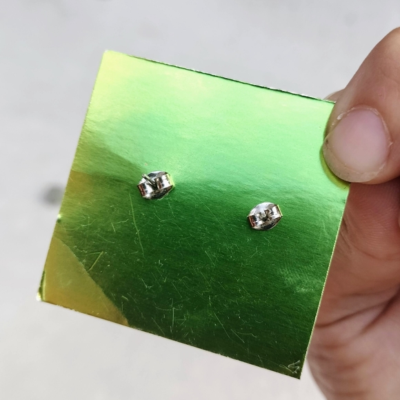 Women's Octagon Stud Earrings - Picture 3 of 3